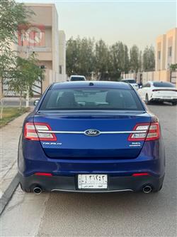 فۆرد تۆرەس
